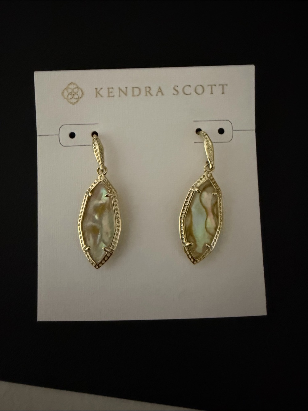 NWT Kendra Scott Ophelia Drop Earrings